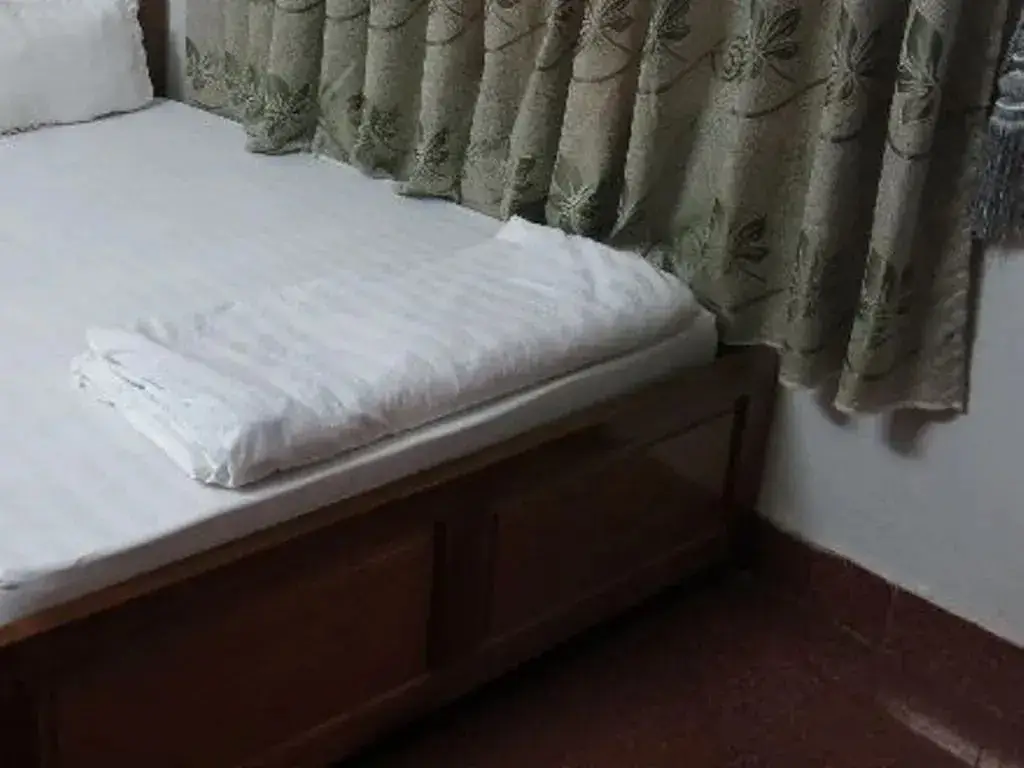 Хюэ: Lilly Guest House