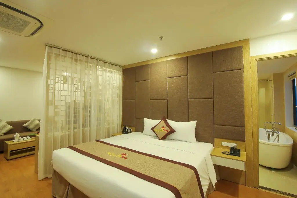 Дананг: Lavencos Hotel Da Nang