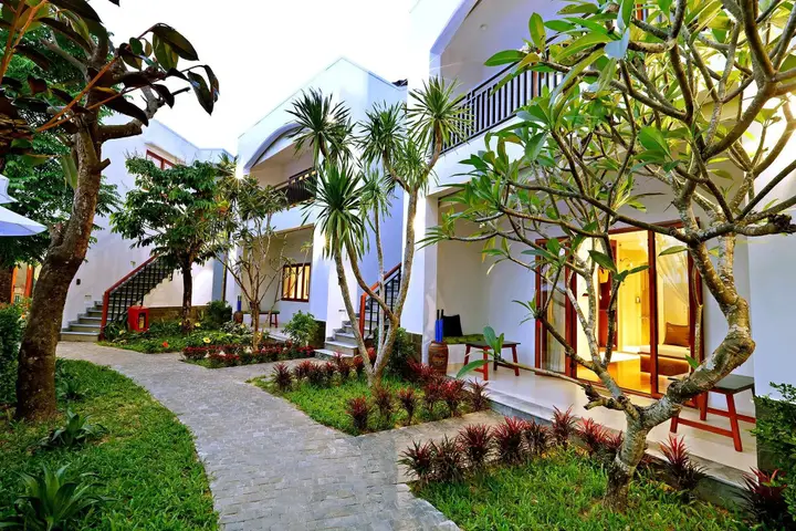 Хойан: Azumi Villa Hotel