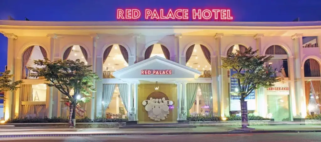 Red Palace Hotel — фото 1