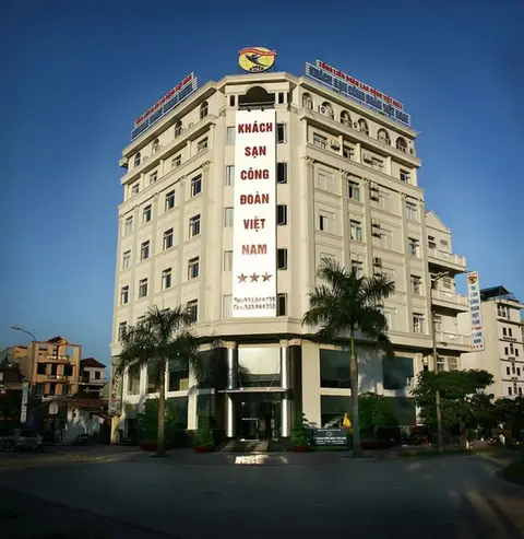 Vietnam Trade Union Hotel in Halong — фото 1