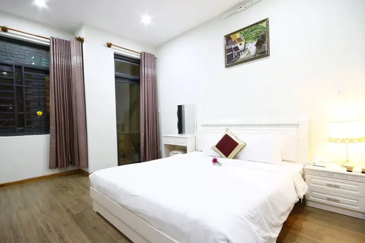 Дананг: LIS Hotel