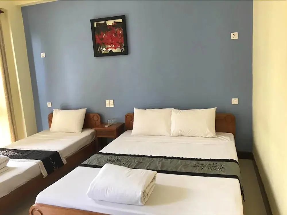 Хойан: Hoa Binh Hotel