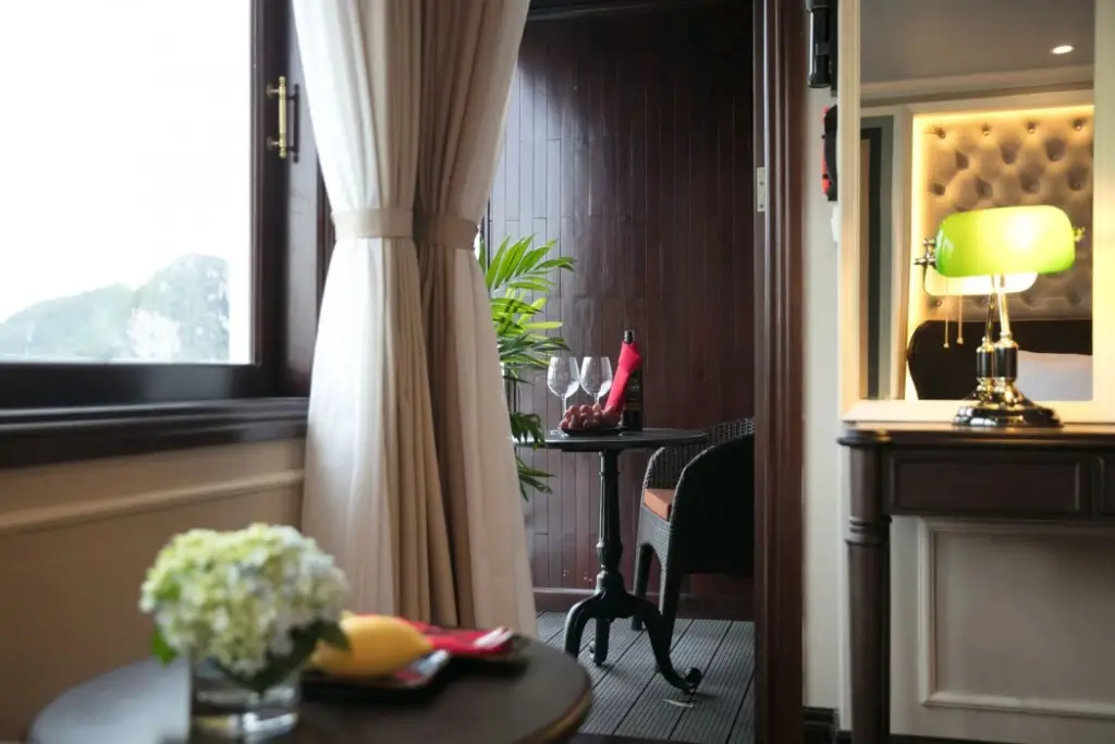 Халонг: Halong Athena Cruise