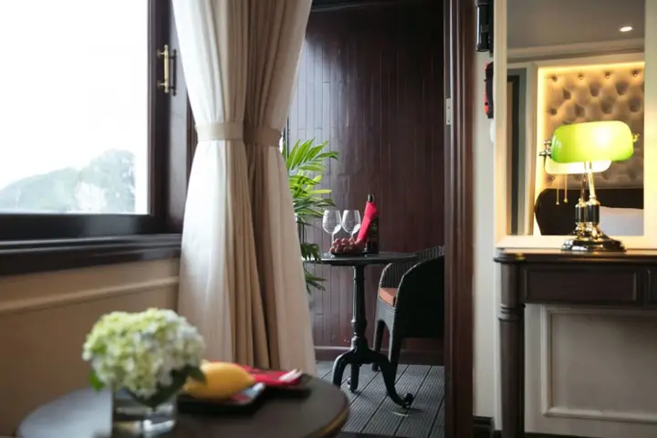 Халонг: Halong Athena Cruise