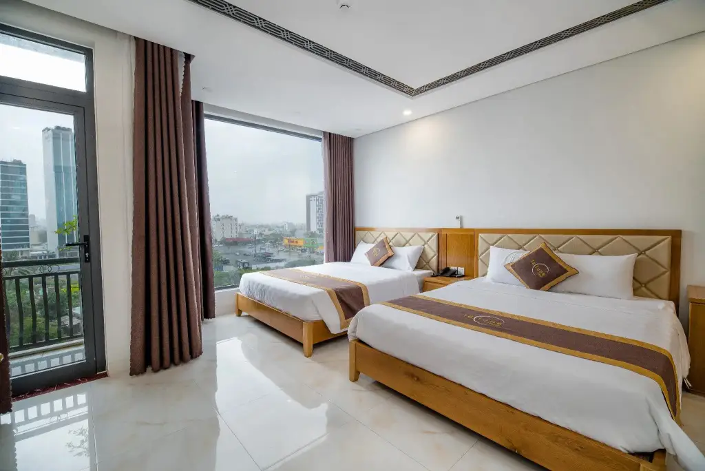 Дананг: La Lune Hotel