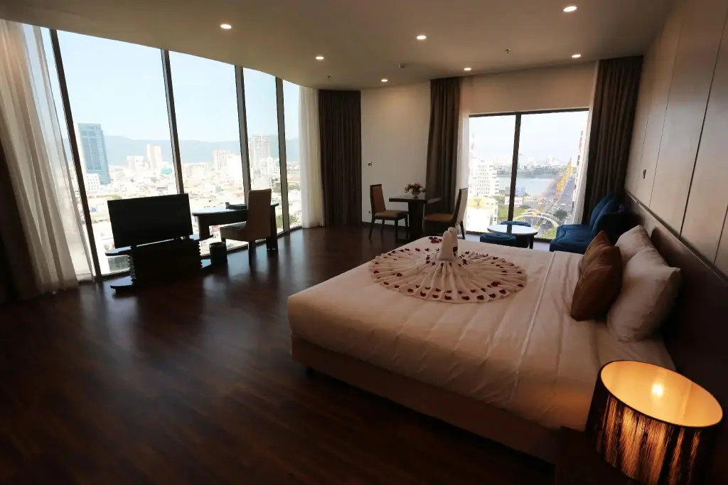 Дананг: Mitisa Hotel Da Nang - Near Dragon Bridge