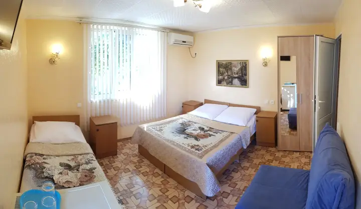 Витязево: Guest House Usadba Vladimira