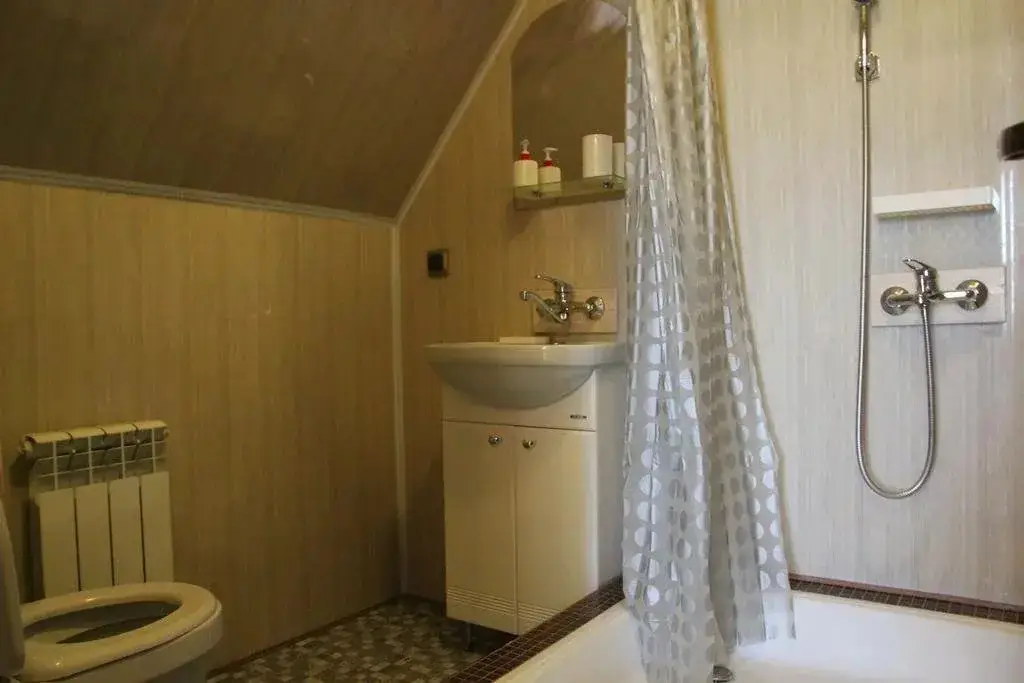 Кабардинка: Guest House Sovetov 7