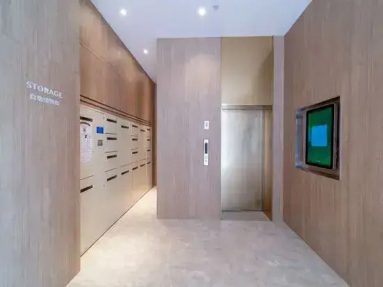 Ухань: HanTing Premium Hotel (Wuhan Five Rings Sports Center Etouwan)