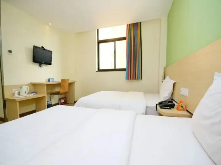Сиань: 7 Days Inn Xian Changan Aerospace City Subway Station Branch