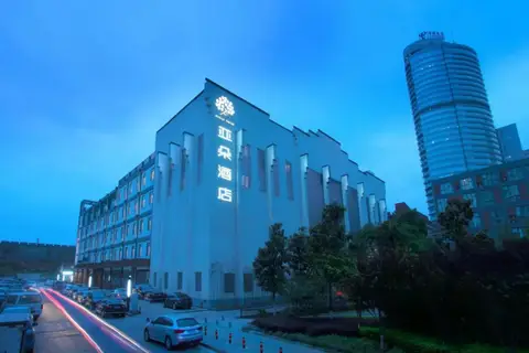 Atour Hotel — фото 1