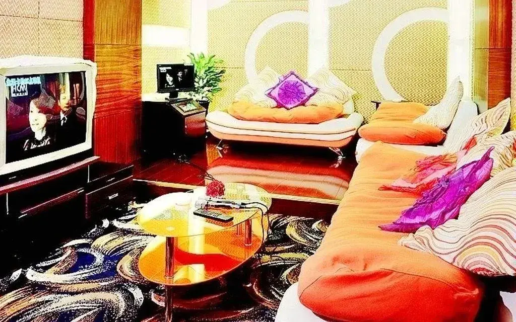 Линьи: Luban International Hotel