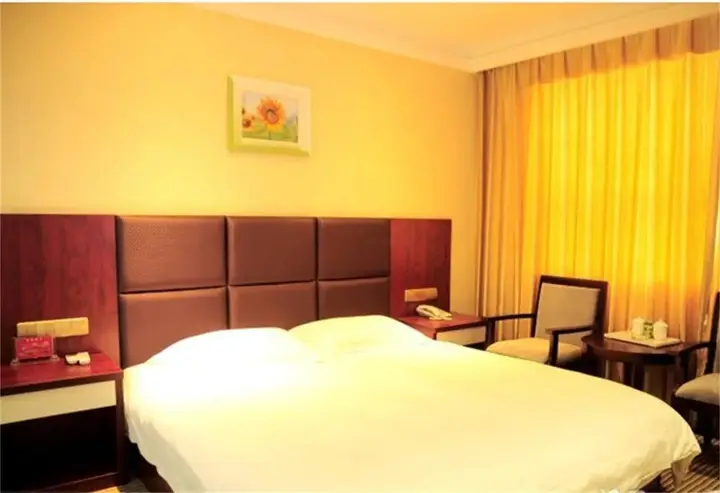 Шиянь: Xinling Business Hotel