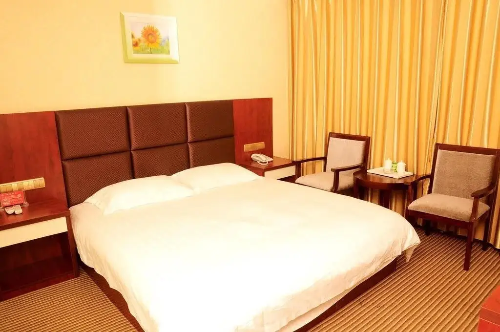 Шиянь: Xinling Business Hotel