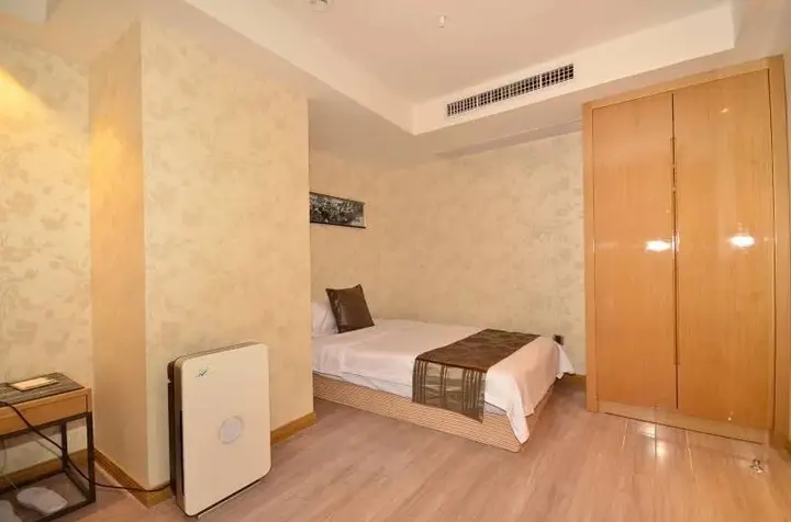 Шиянь: Yunxian Tianan , Power Hotel