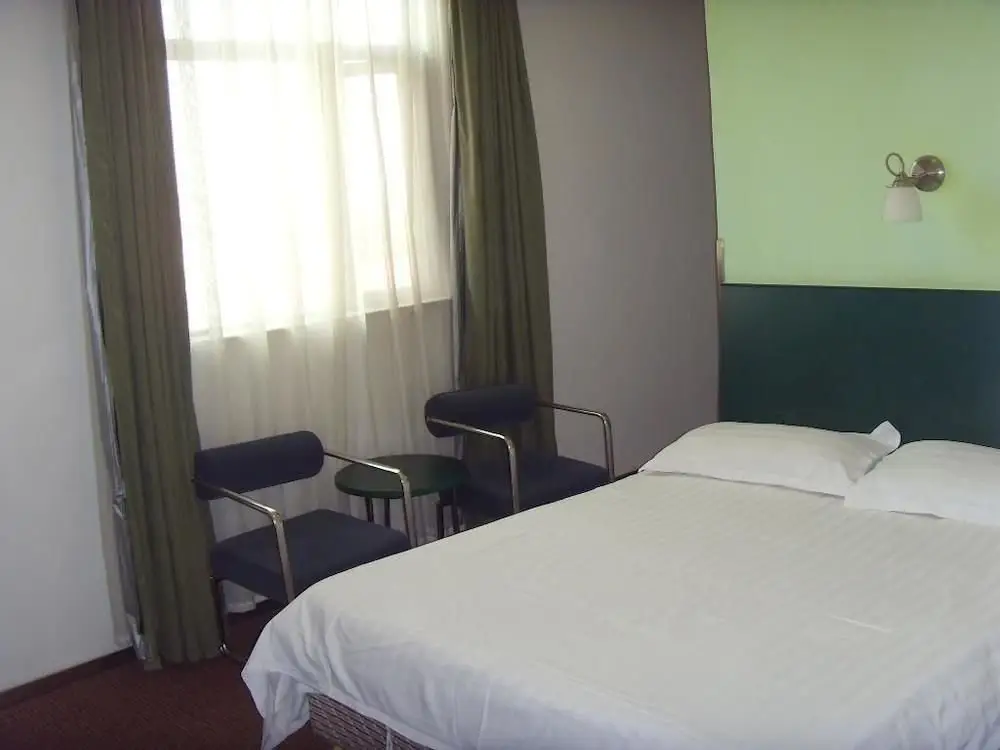 Шанхай: Motel 168 Shanghai Chunshen Road Branch