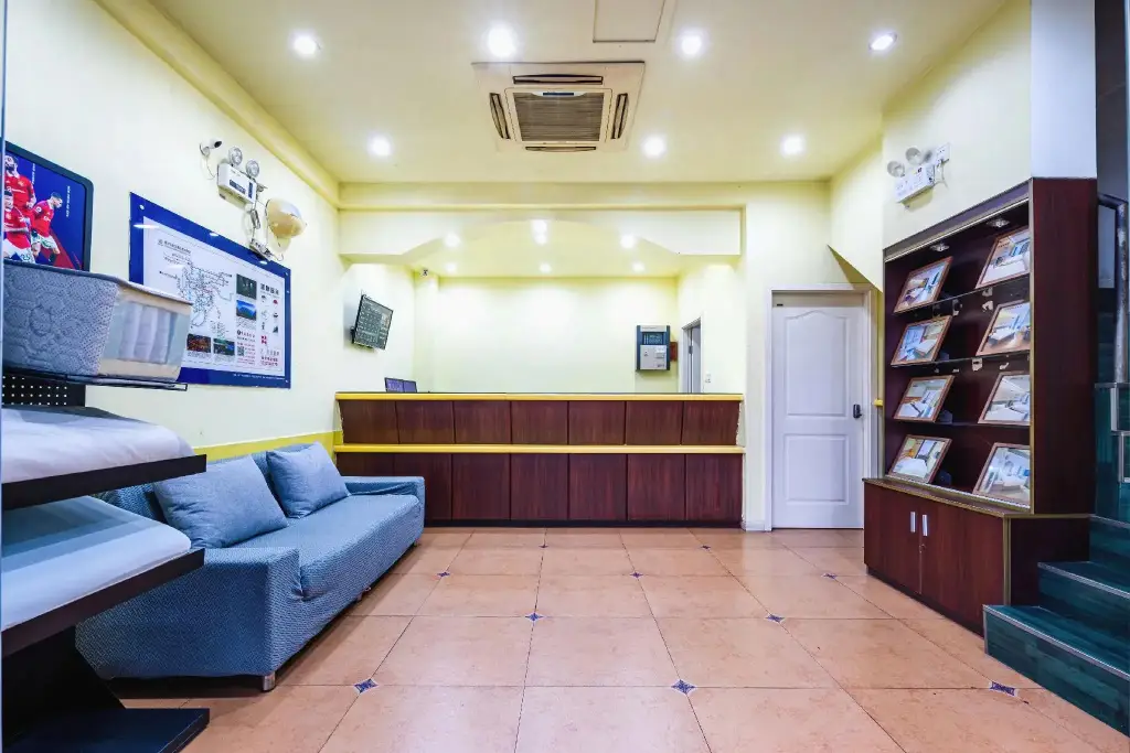 Чунцин: Home Inn Chongqing North Railway Station
