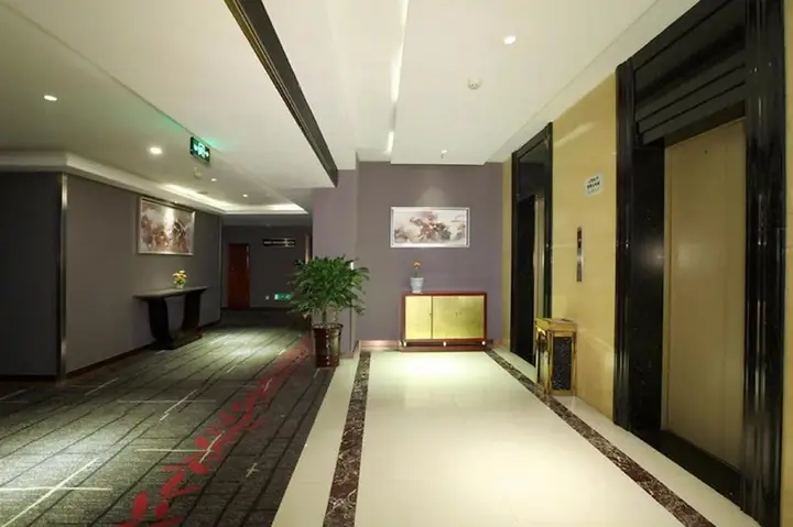 Чунцин: Bolianhui Hotel Chongqing Wanda Plaza