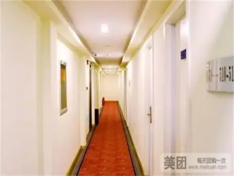 Baidu Fashion Hotel — фото 1