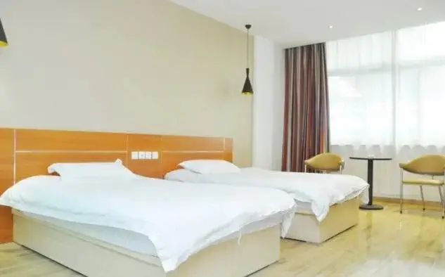 Линьи: Thank You Hotel Nanfang North Bus Station