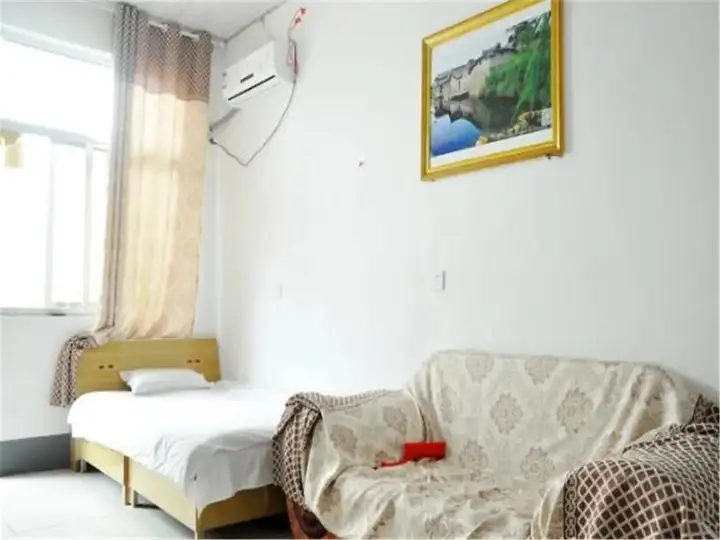 Линьи: Linyi Yinan Huiquan Guest House