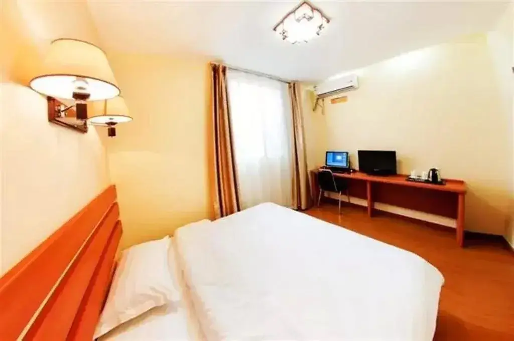 Tiandi Renhe Business Hotel Jing'er — фото 1