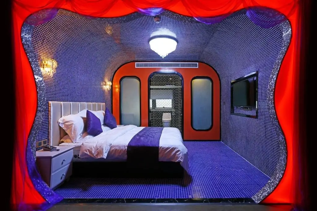 Чунцин: Chongqing Pinai Qihuan Hotel