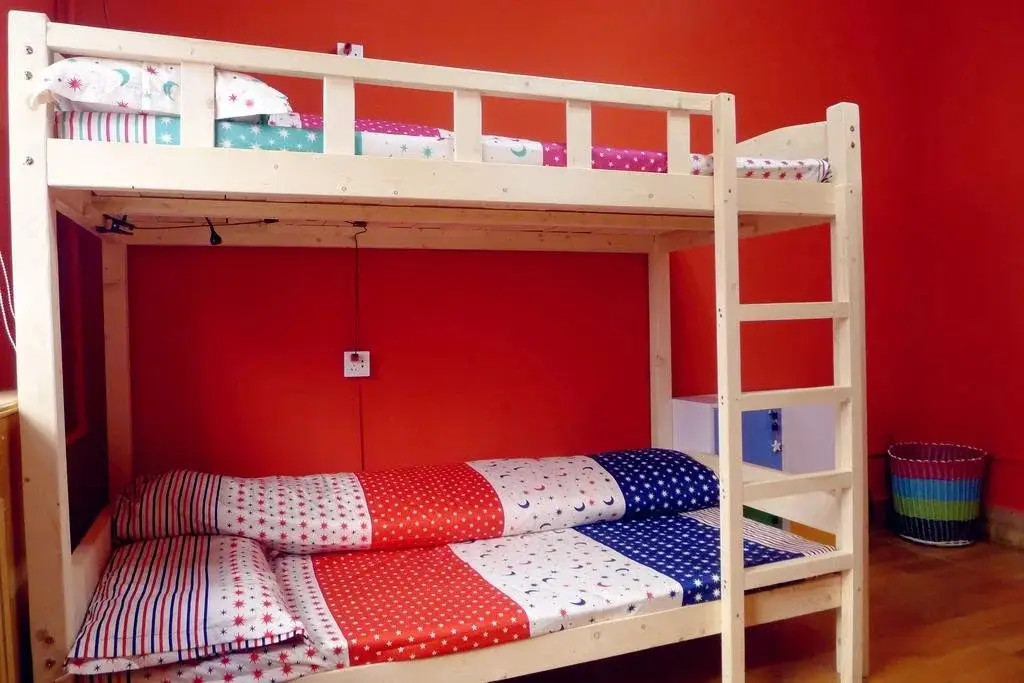 Сиань: Colorful Hostel