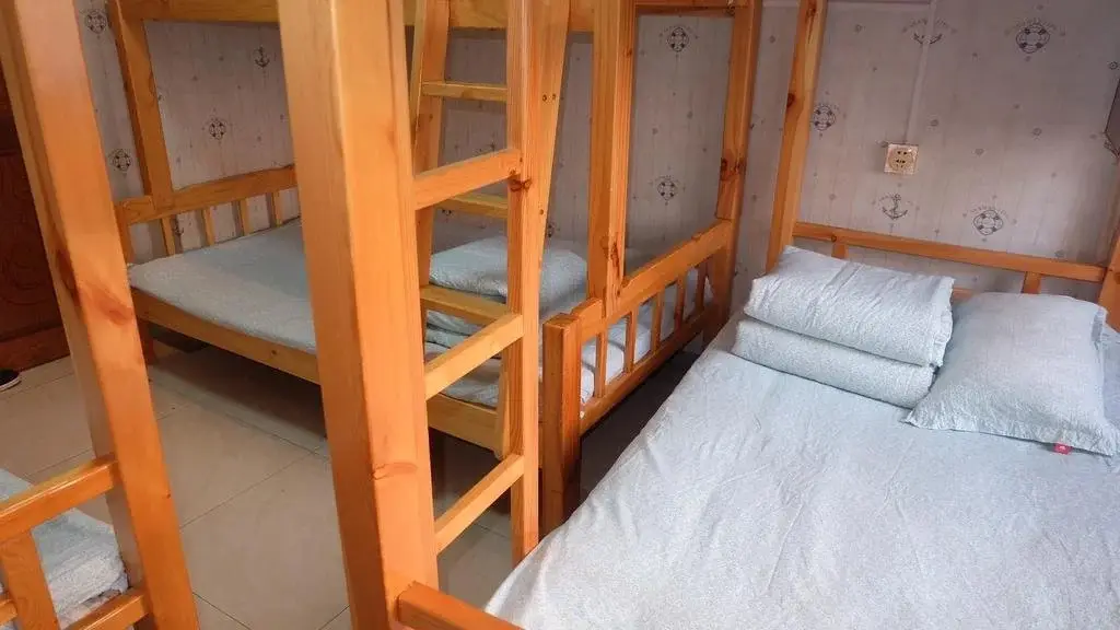 Liusu Youth Hostel Jinling Branch — фото 1