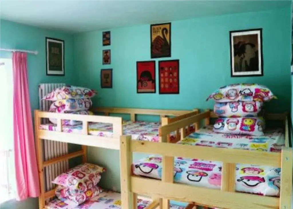 Сиань: Xi'an Bear & Kid Youth Hostel Xiaozhai Museum