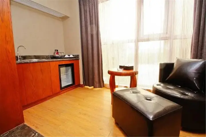 Сиань: Hotel James Joyce Coffetel Xian South Changan Road Convention Exhibition Center