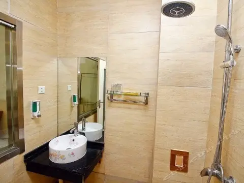 Xi'an Jingxiu Business Hotel — фото 1