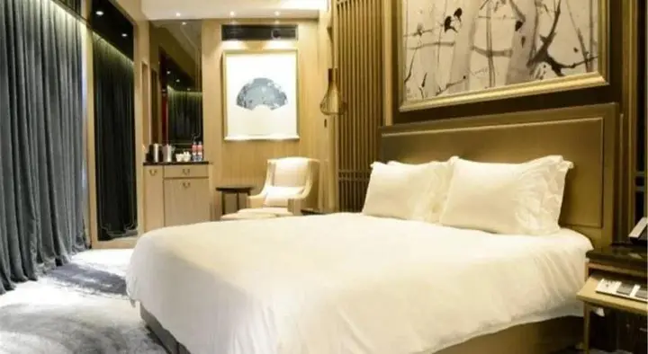 Цзинань: Enjoy Hotel