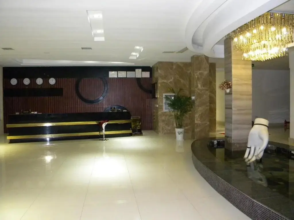 Nanjing Riyu Business Hotel — фото 1