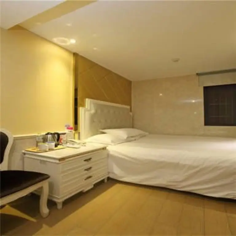 Нанкин: Elan Nanjing Hu'nan Road Xuanwu Gate