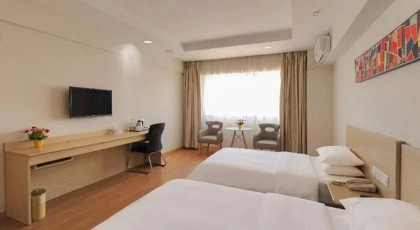 Чунцин: Hanting Express Chongqing Shiqiaopu Branch