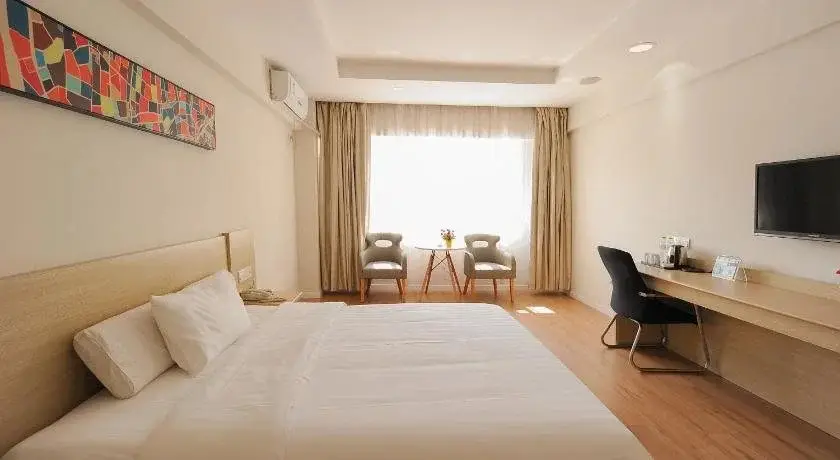 Чунцин: Hanting Express Chongqing Shiqiaopu Branch
