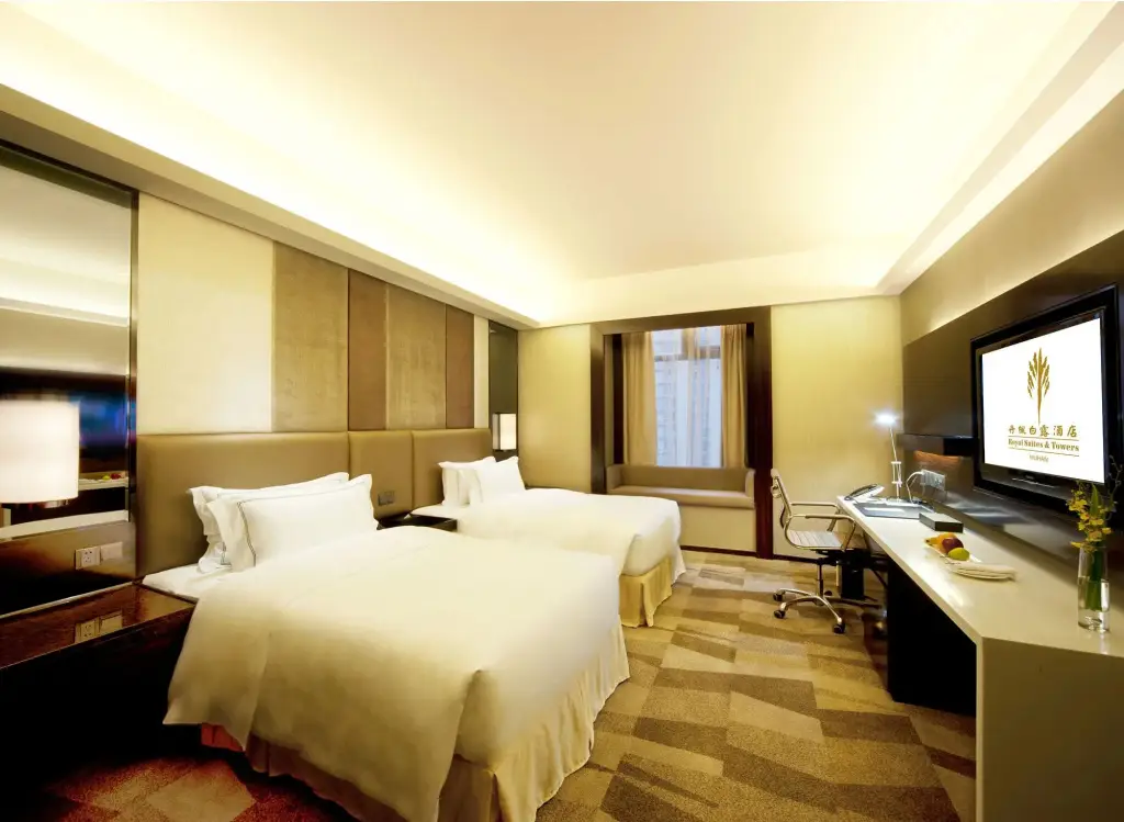 Ухань: Royal Suites & Tower