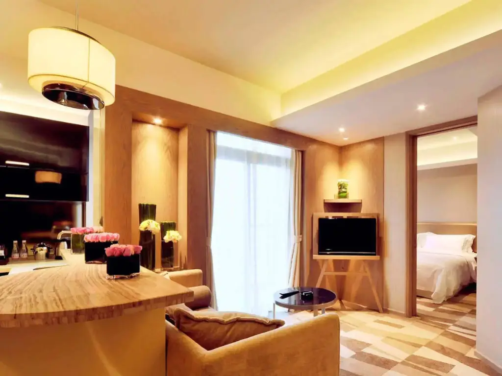 Ухань: Royal Suites & Tower