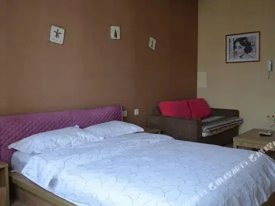 Чунцин: Chongqing Audrey Hepburn International Apartment