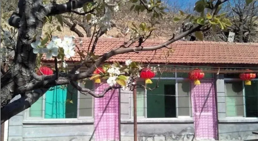 Пекин: Mutianyu Great Wall Zheng Yang Farm House