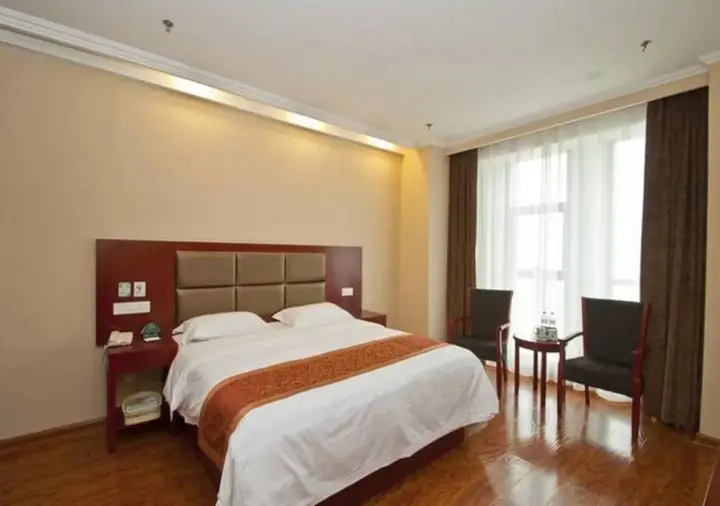 Линьи: GreenTree Inn ShanDong Linxi Lanling County Government Business Hotel