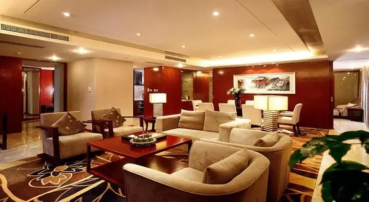 Чунцин: Chongqing Empark Grand Hotel