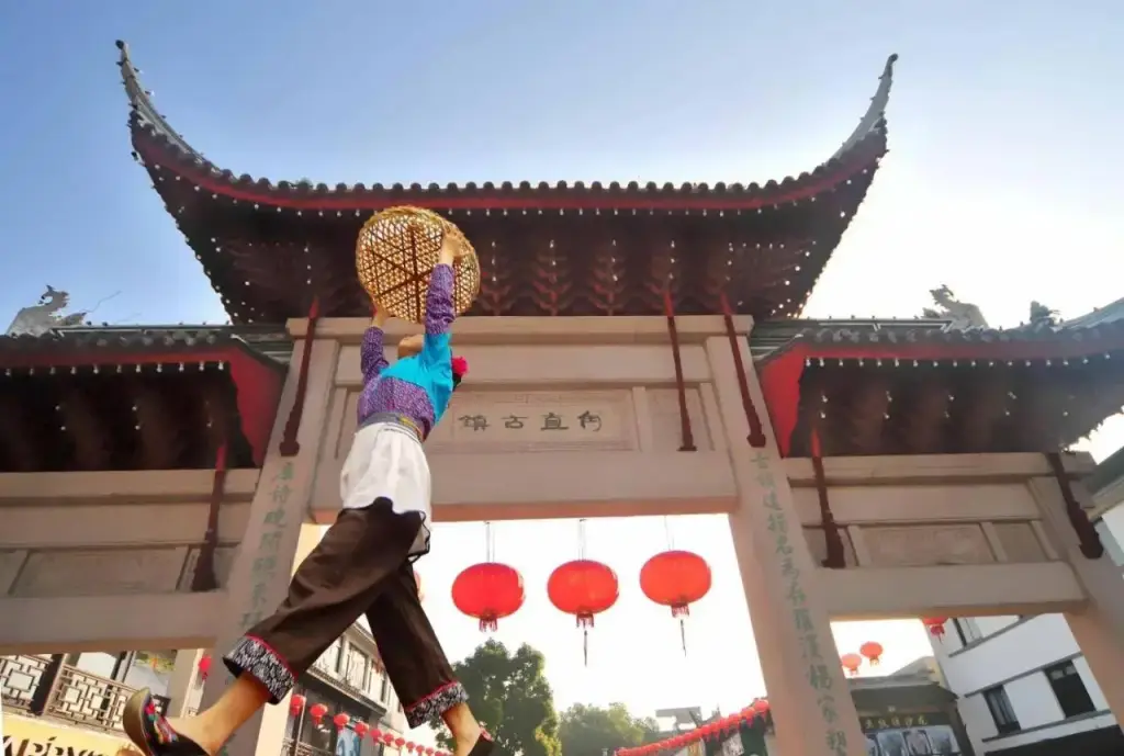 Шанхай: Suzhou Luzhi Riverside Inn Hostel
