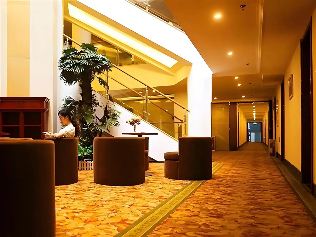 Цзинань: GreenTree Inn Jinan Quancheng Hotel