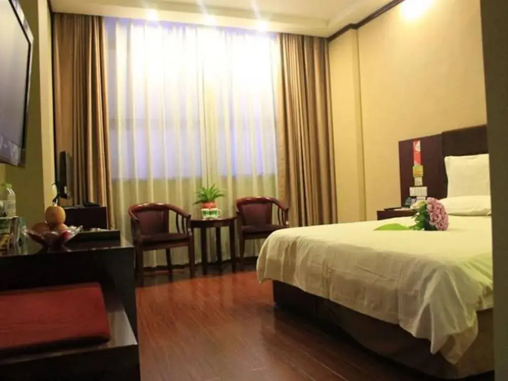 Хецзе: GreenTree Inn Heze Cao County Qinghe Road Business Hotel