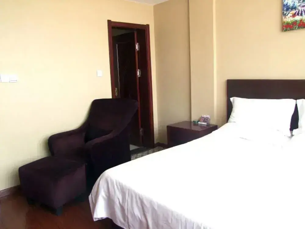 Хецзе: GreenTree Inn Heze Cao County Qinghe Road Business Hotel