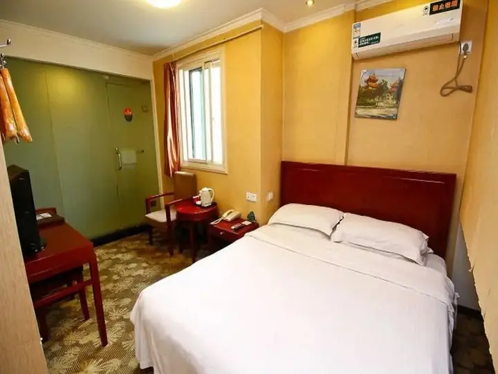 Сиань: GreenTree Inn Xi’an North Gate Railway Station Express Hotel