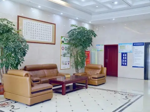 GreenTree Inn ShiYan Maojian District Shanghai Road Hotel — фото 1